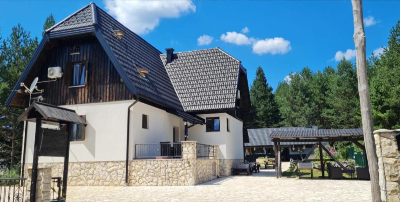 House Maka Hotel Rudanovac ภายนอก รูปภาพ