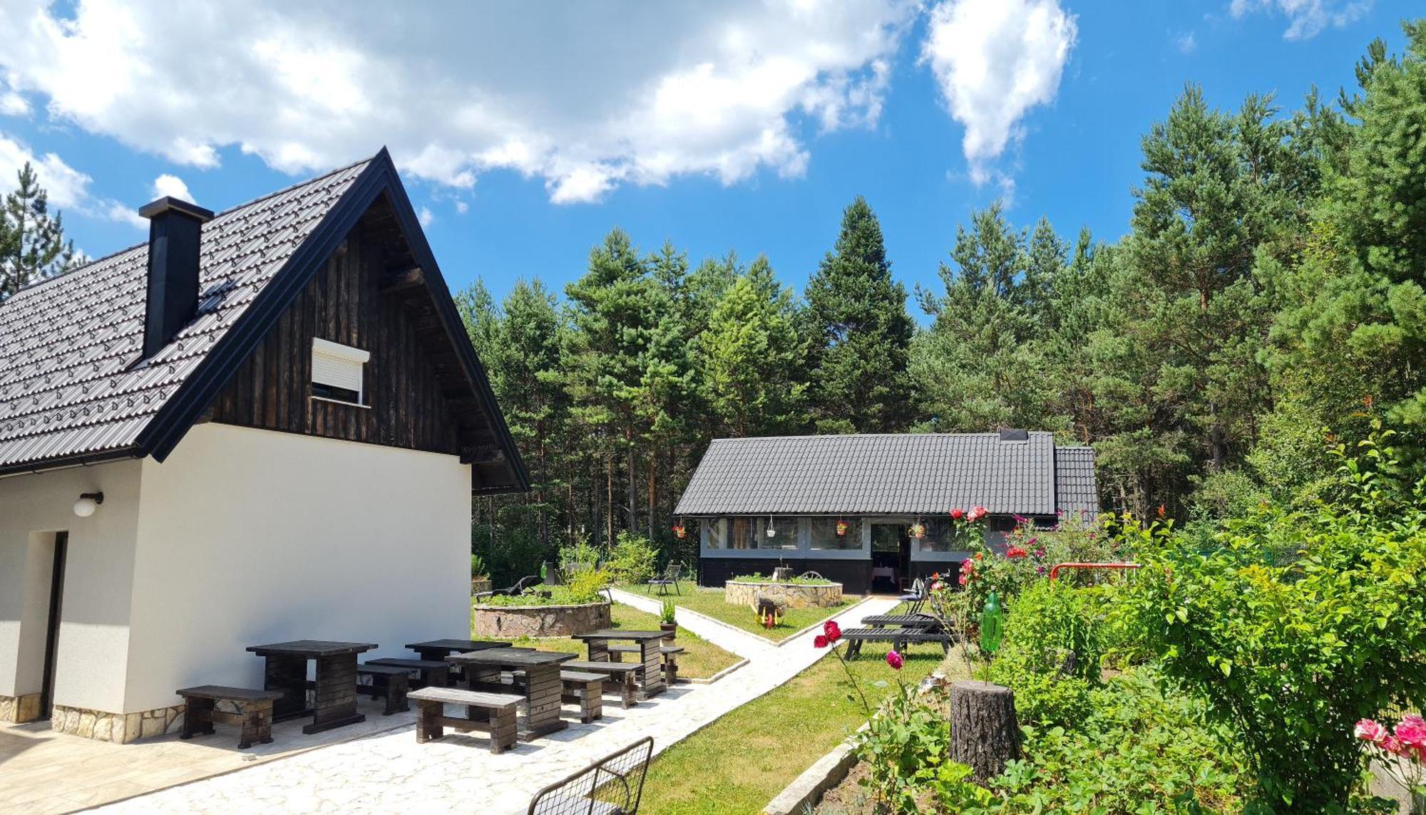 House Maka Hotel Rudanovac ภายนอก รูปภาพ