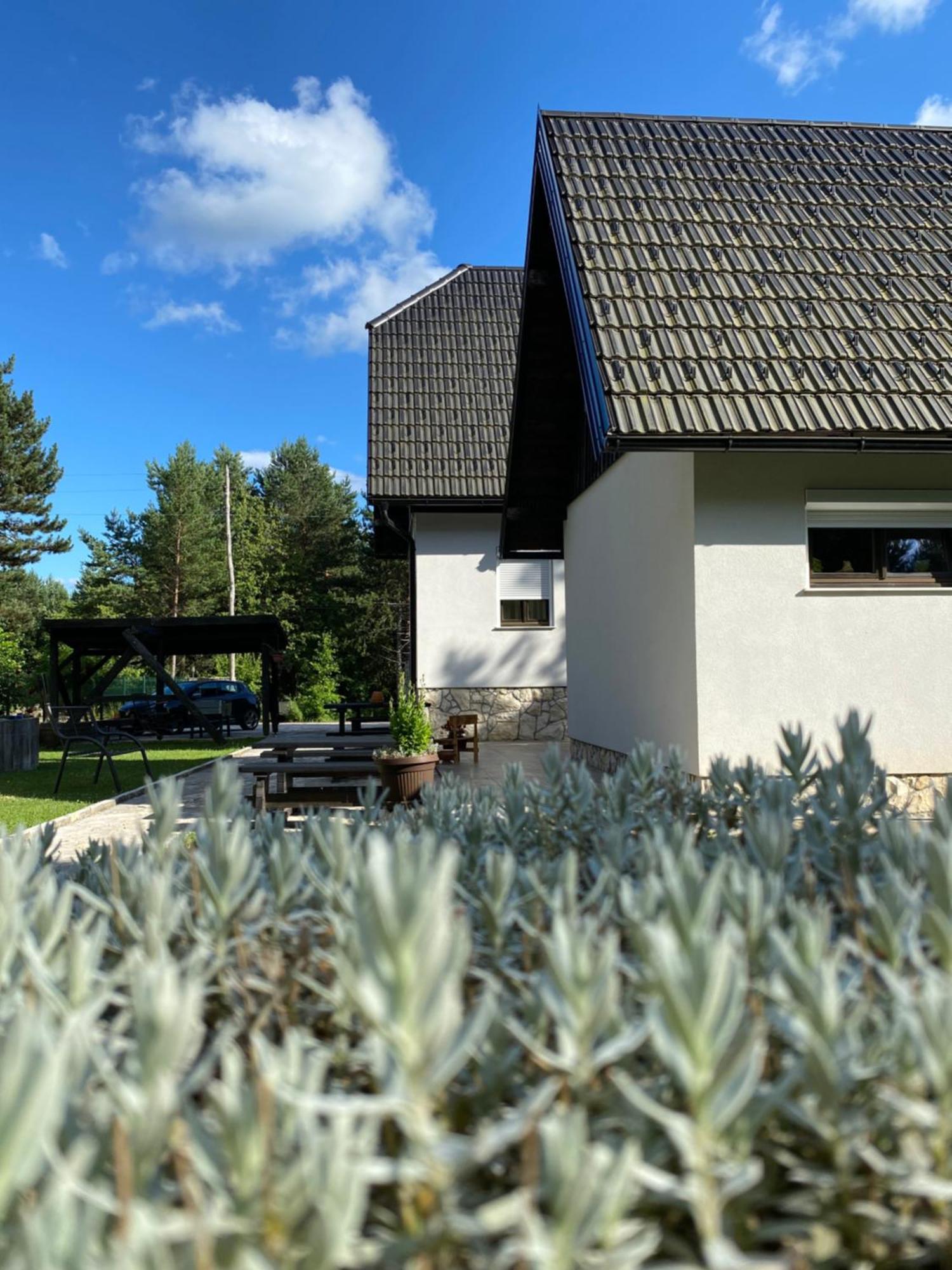 House Maka Hotel Rudanovac ภายนอก รูปภาพ